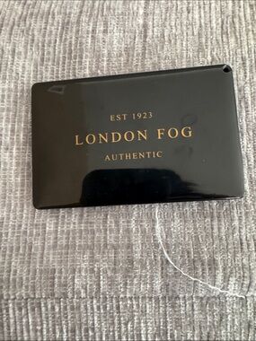 London Fog Black Power Bank Charger
